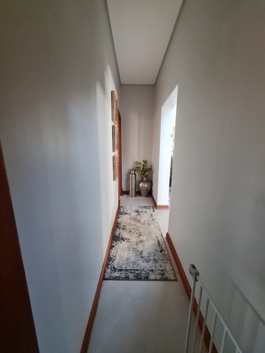 4 Bedroom Property for Sale in Heron Banks Golf Estate Free State